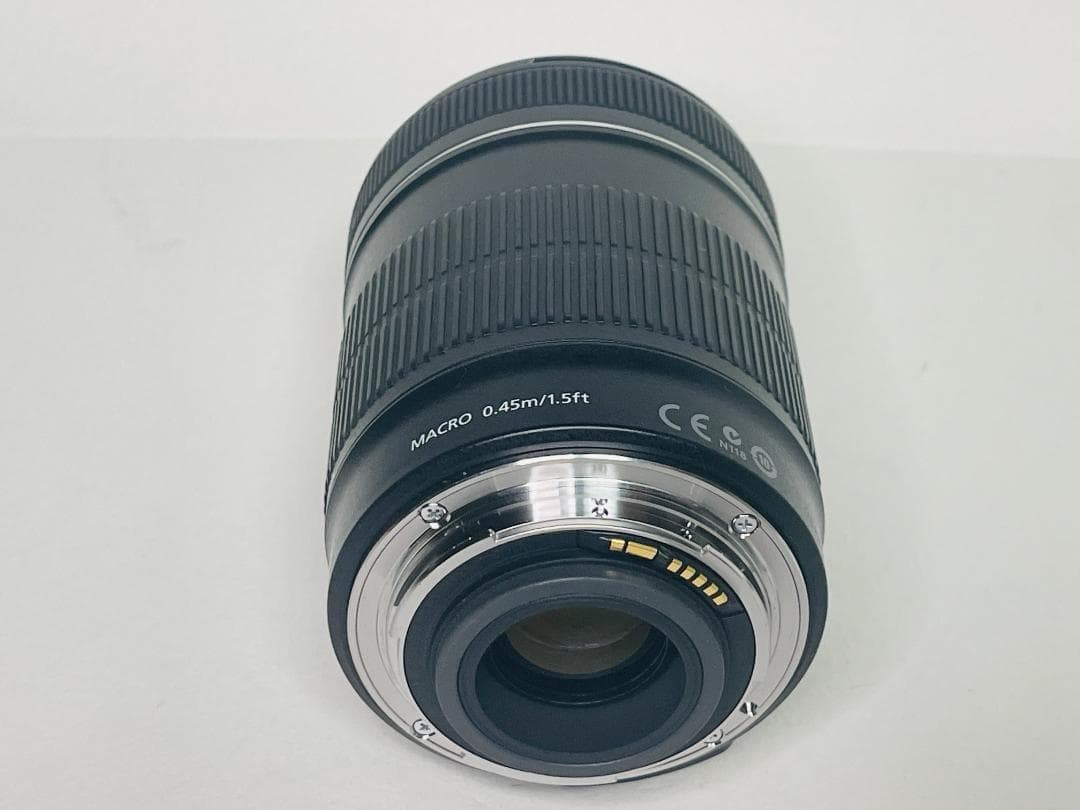 ★美品★Canon キヤノン EF-S 18-135mm F3.5-5.6 IS