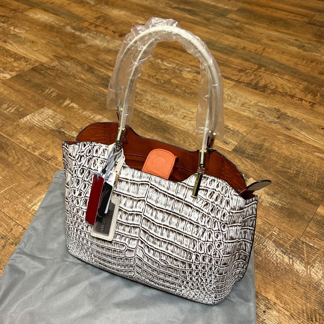 未使用 Pelley Lusso ペレリールッソ クロコ ハンドバッグ - メルカリ