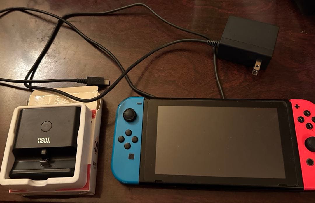 Nintendo Switch 本体　Joy-Con 純正充電ケーブルのセット Amazon.co.jp: Switch Joy-Con用充電ケーブル Switch コントローラー