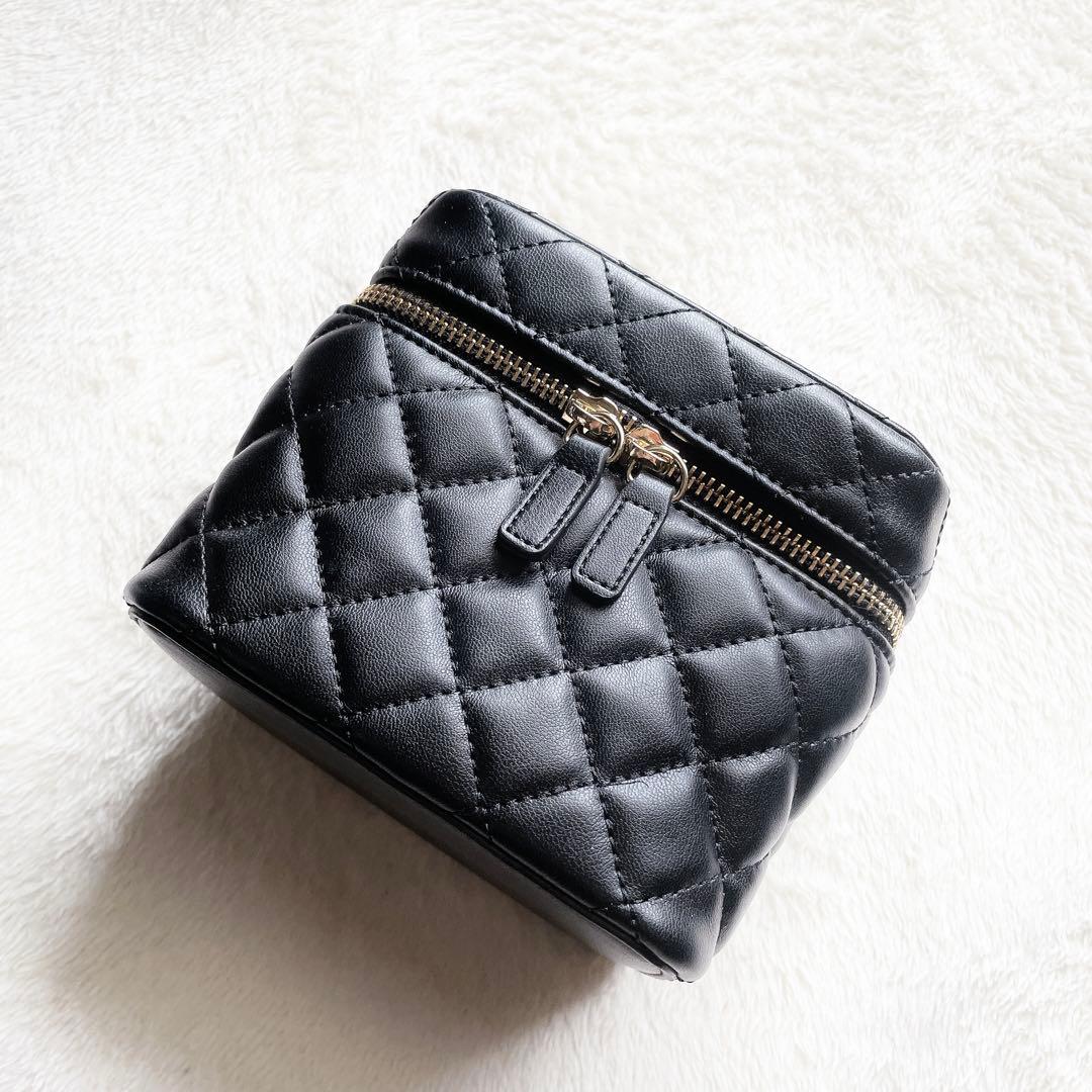 新品未使用 ダーリッチ ノベルティ DDキルティングメイクポーチ メイク