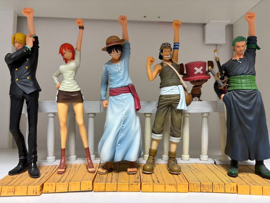 ワンピース 麦わらの一味 アラバスタ編 - メルカリ