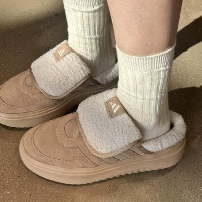 アディダス韓国 Adidas 冬ミュール Grand Court Mule 新品 - メルカリ