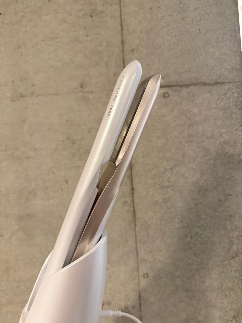 新品CARE PRO DEEP ケアプロ　ディープ　超音波 正規販売店】ケアプロ ディープ 超音波アイロン 超音波トリートメント