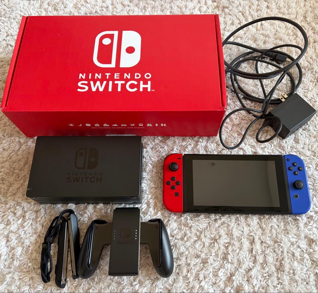 【美品】Switch本体　箱・付属品完備 任天堂（Nintendo） 新型 スイッチ Switch 本体 完品 ジョイコン Joy