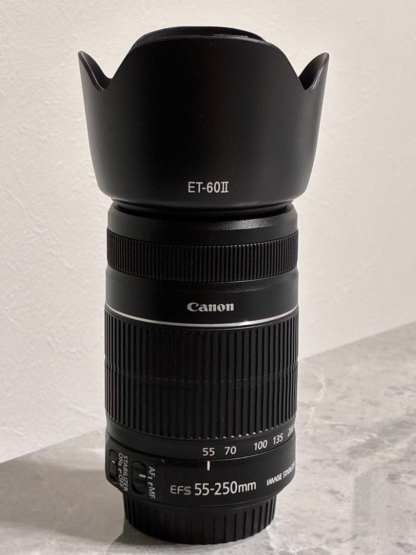 ⭐️美品⭐️ Canon EF-S 55-250mm IS II フード付望遠レンズ EFレンズ キヤノン 望遠レンズ CANON EF-S 55-250mm F3.5-5.6 IS II