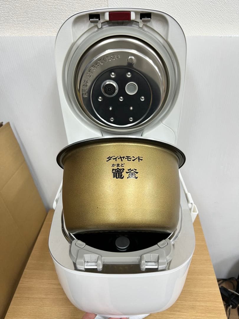 Panasonic 可変圧力IHジャー炊飯器 SR-PW106 2017年製 - メルカリ