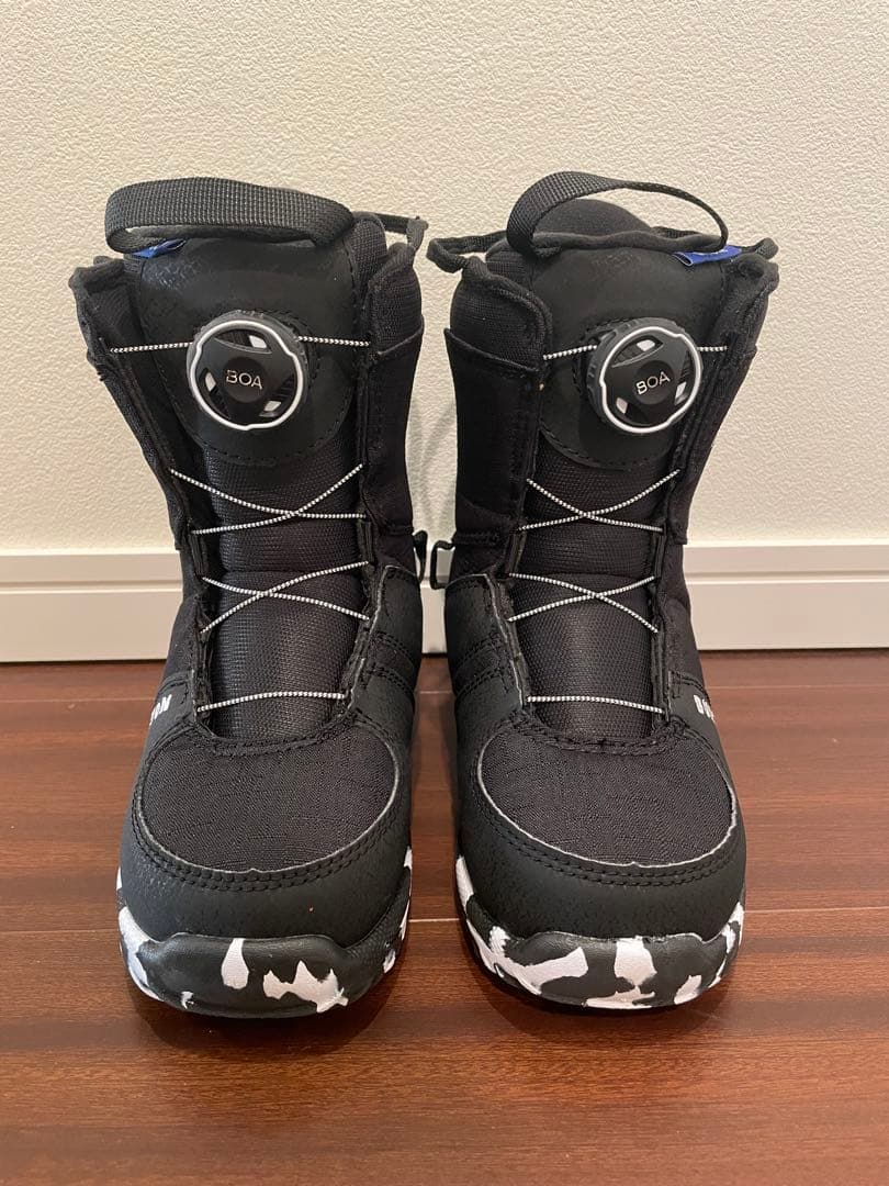 BURTON 子ども用スノーボードブーツ BOAシステム 超美品 20cm BURTON バートン Kids' Grom BOA Snowboard Boots 15089102001