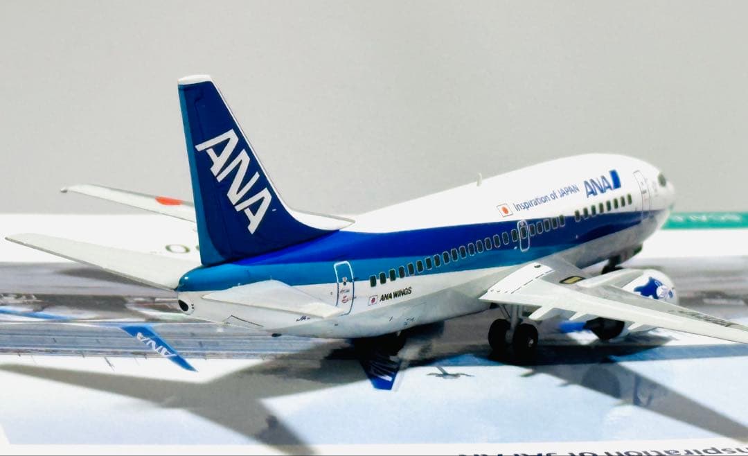 全日空商事 1/200 ANA B737-500 NH20176 - メルカリ