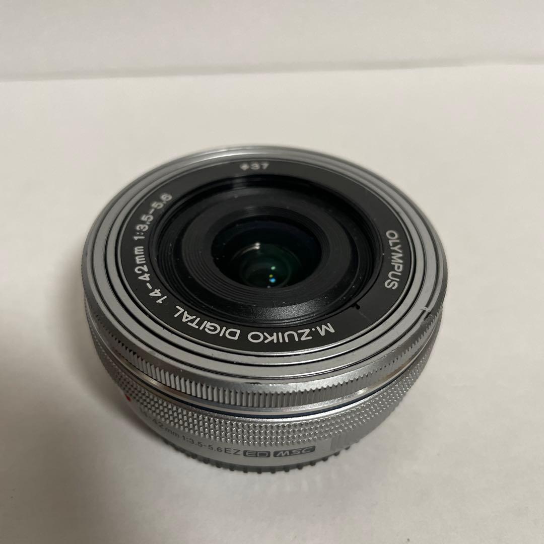 M.ZUIKO ED 14-42mm F3.5-5.6 EZ シルバー