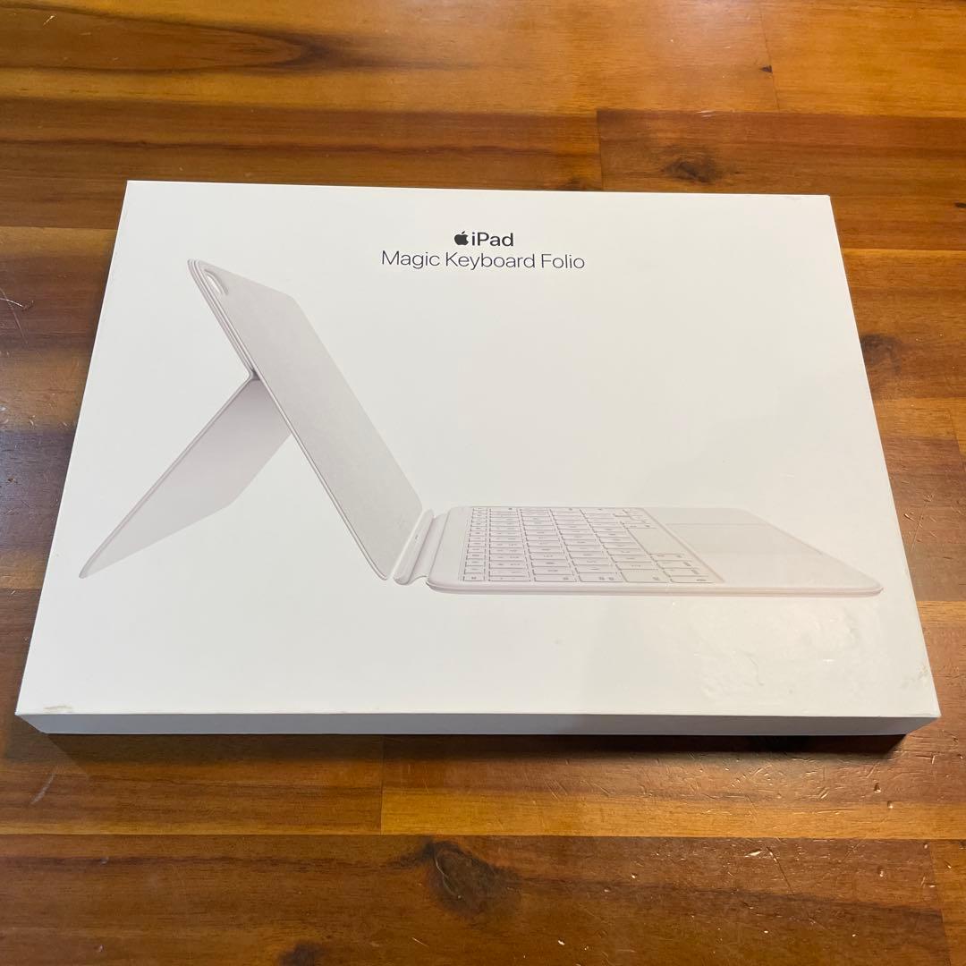 iPad Magic Keyboard Folio ホワイト　第10世代 iPad（第10世代）用Magic Keyboard Folio - 日本語 キーボード一体型