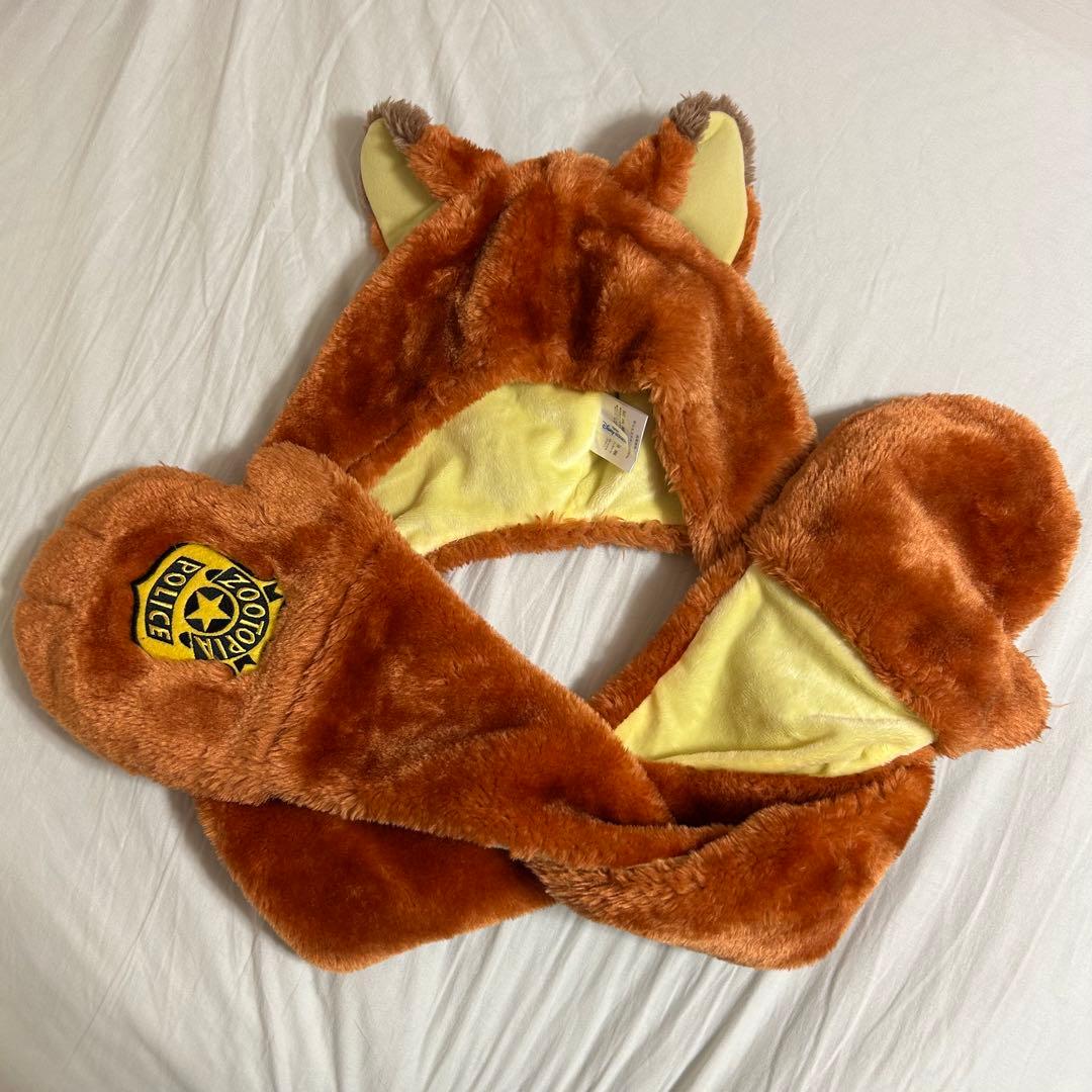 ズートピア ニック マフラーファンキャップ - メルカリ