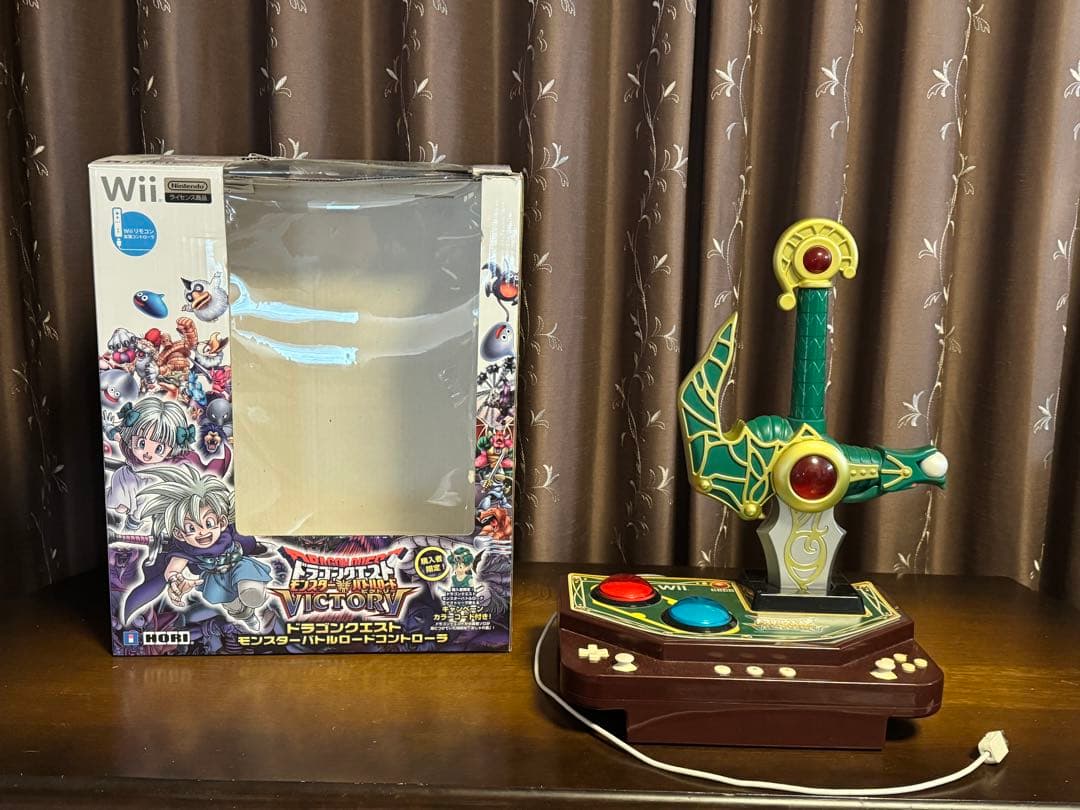 【中古品】DQMBV 専用コントローラー（箱付き） Amazon | ドラゴンクエスト モンスターバトルロードコントローラ