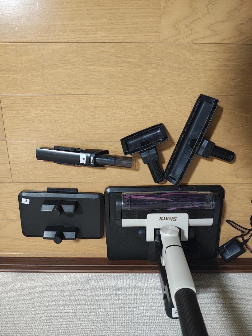 シャーク☆LC200JIV☆バッテリーの状態良好☆8 - メルカリ