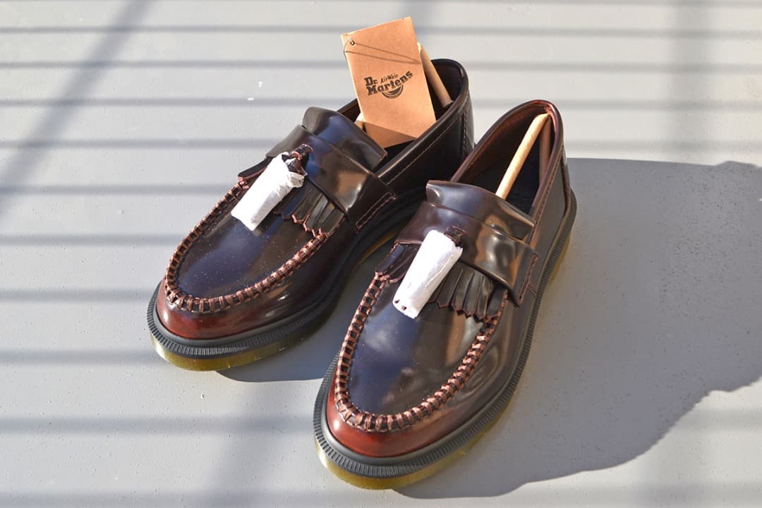 はやぶさドクターマーチン MARTENS タッセルローファー uk4 新品 Dr.Martens（ドクターマーチン） 国内正規品 Dr.Martens ADRIAN TASSEL