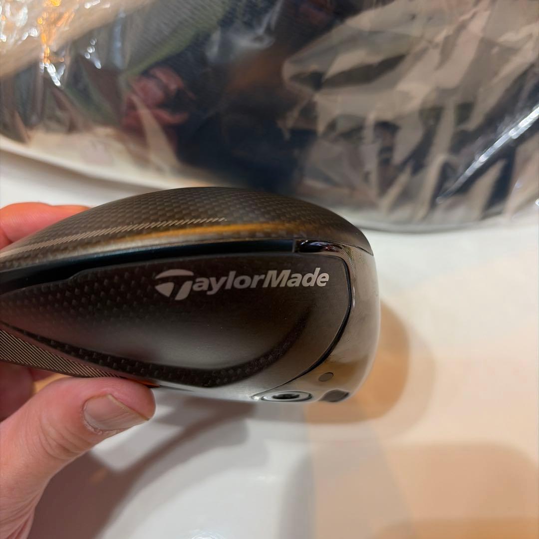 テーラーメイド Qi4D コア ドライバー 10.5度 ヘッド・カバーのみ