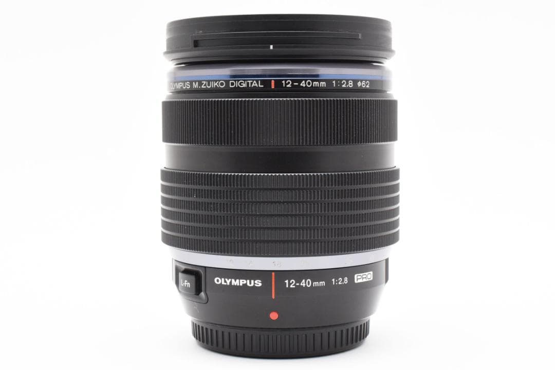OLYMPUS 12-40mm F2.8 PRO《防塵防滴のタフなマクロ》