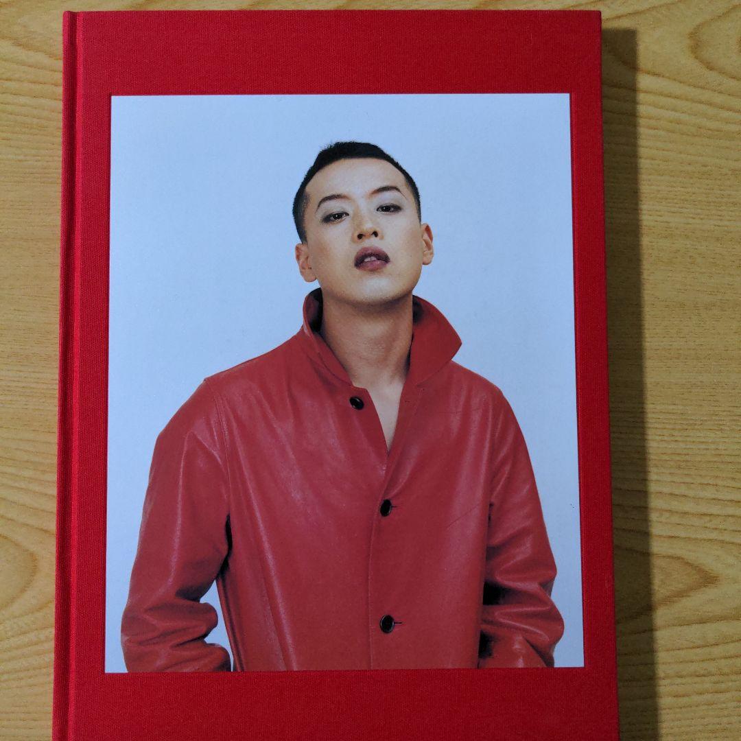 【In my room　】鷹野隆大　写真集 イン・マイ・ルーム 鷹野隆大写真集 In My Room(鷹野隆大／写真 笠原美智子／解説) / 古本