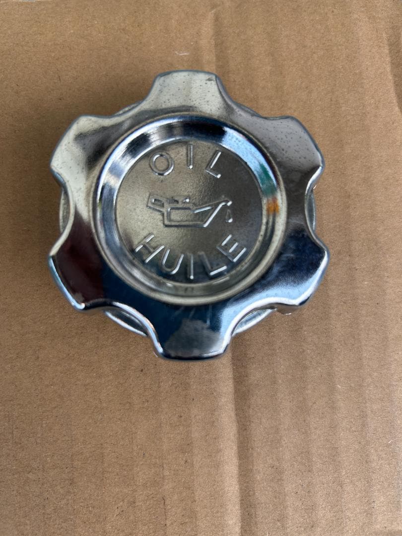 純正オイルフィラーキャップ（クロームタイプ）ホンダ インテグラ タイプR インサイトZE4【HONDA】ホンダINSIGHT純正USオイルフィラーキャップ