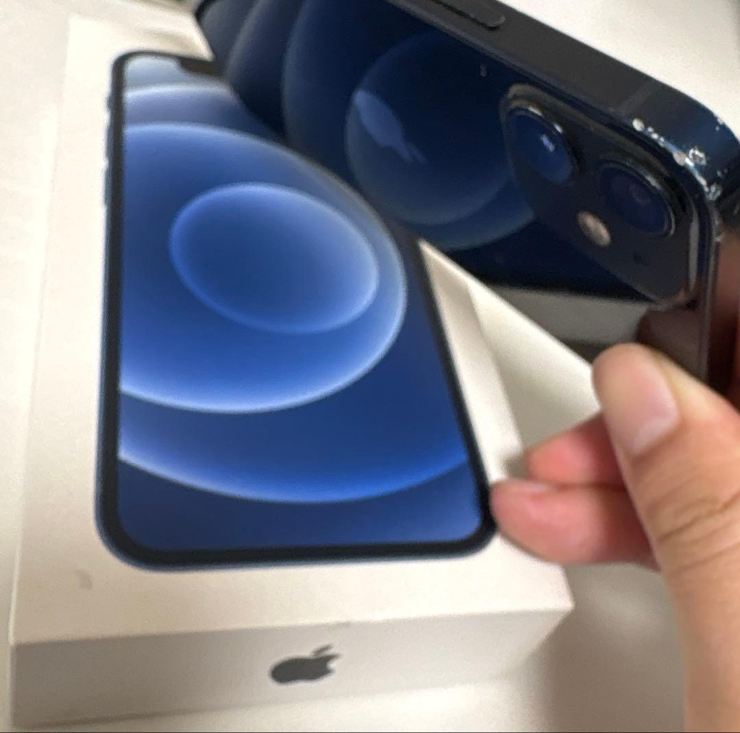 iPhone 12 mini 64GB ブラック SIMフリー 充電不可 - メルカリ