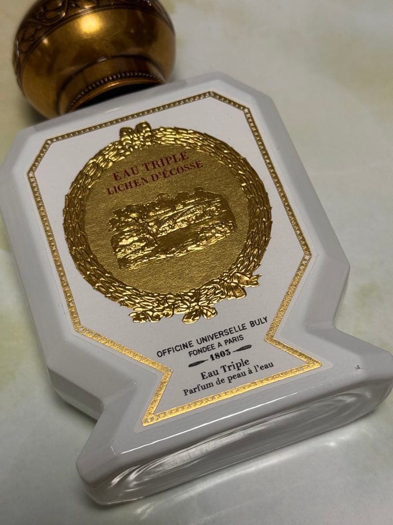 【専用】オフィシーヌ・ユニヴェルセル・ビュリー　リケンデコス　香水 試してみた】オー・トリプル（リケン・デコス） オフィシーヌ
