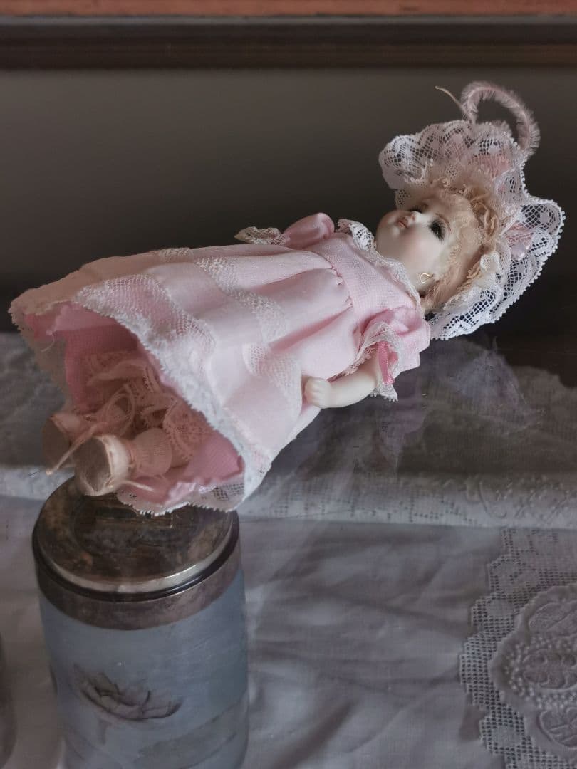 ヴィンテージ 作家物 14.5㎝三つ編のフレンチビスクドール キャシー