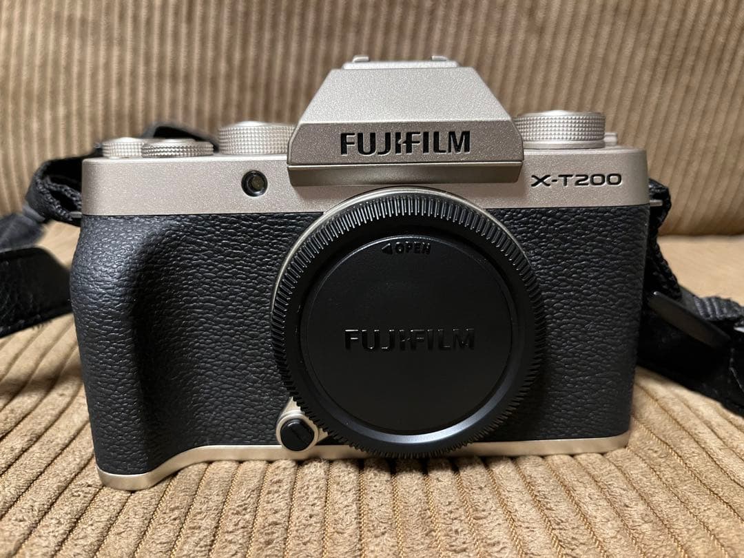 FUJIFILM X-T200本体+ SMC Takumar 55mm F1.8
