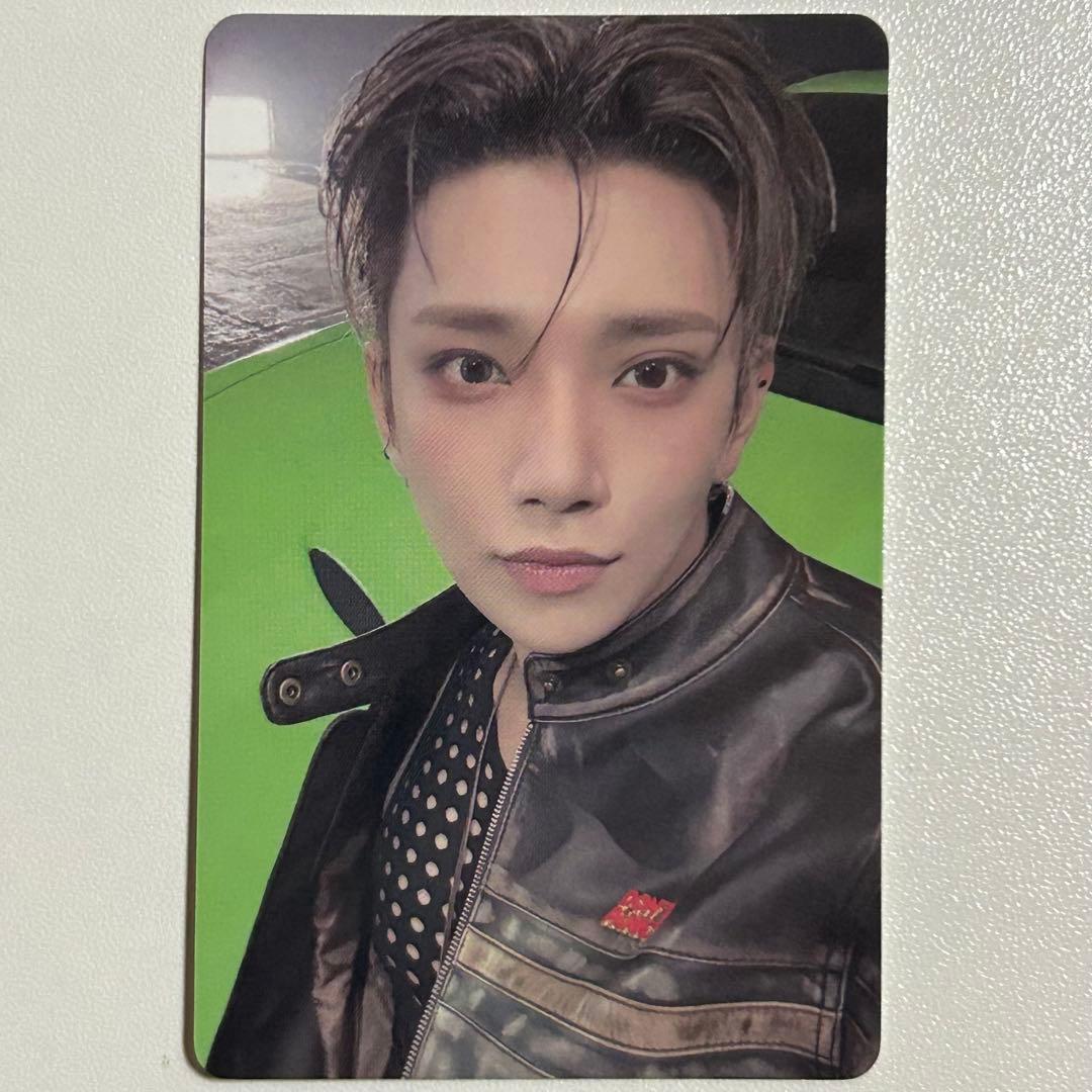 HAPPY BURSTDAY yizhiyu 北京 ジョシュア トレカ - メルカリ