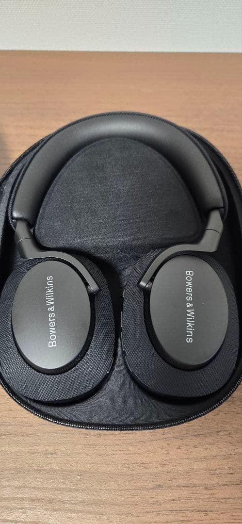 Bowers & Wilkins オーバーイヤー ヘッドホン Px7S2E/AB Amazon.com: Bowers & Wilkins Px7 S2e Over-Ear Headphones