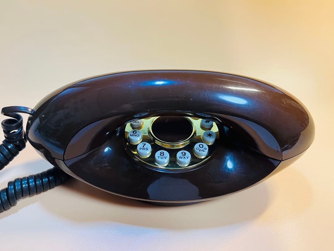 【レトロ】電話機 GENIE PHONE 1970'S Vintage 'Genie' Phone Chocolate Brown - Ark Antiques, La Jolla, CA