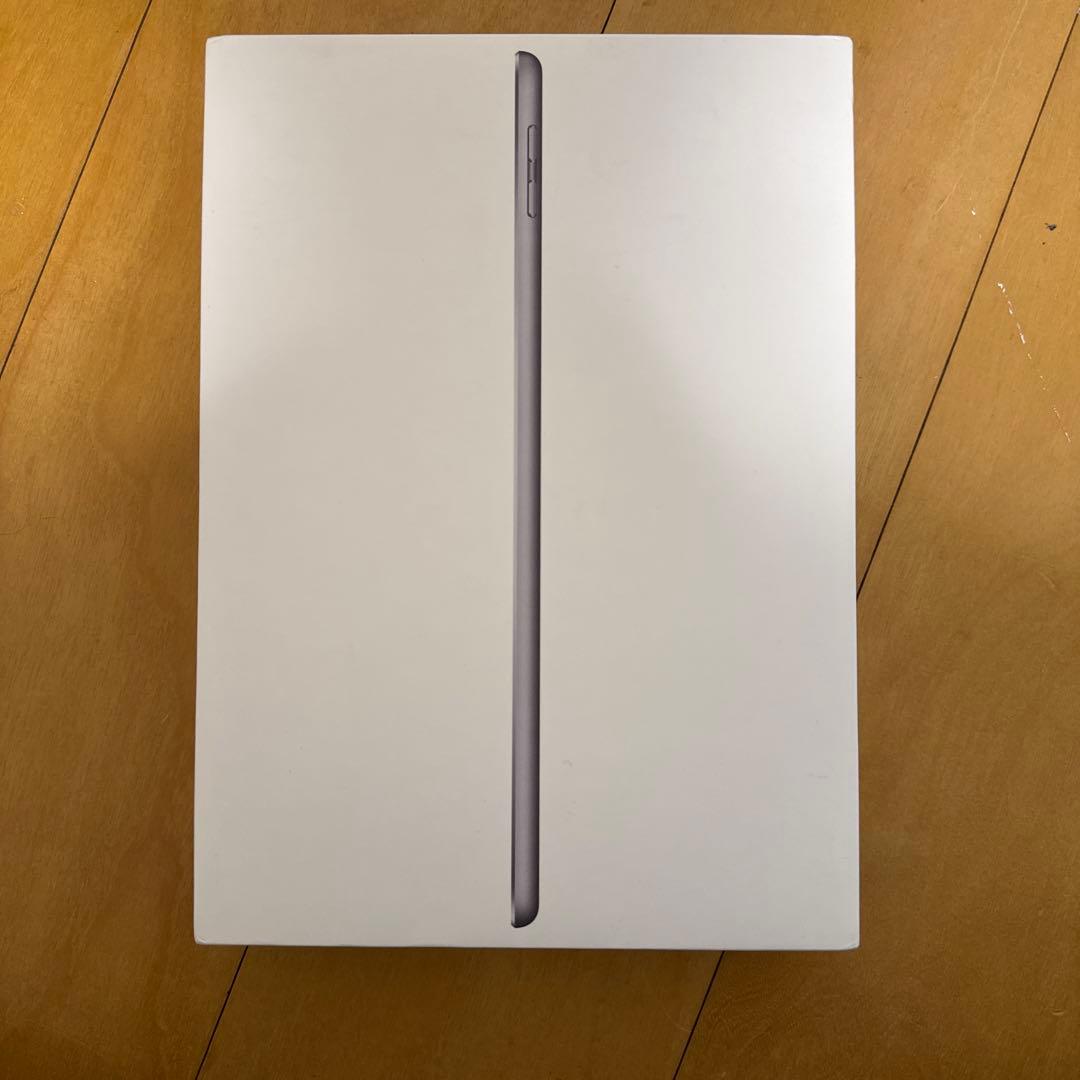 iPad Wi-Fi 32GB スペースグレー　A1822 Apple iPad 5th Gen A1822 32GB Space Gray WiFi 9.7