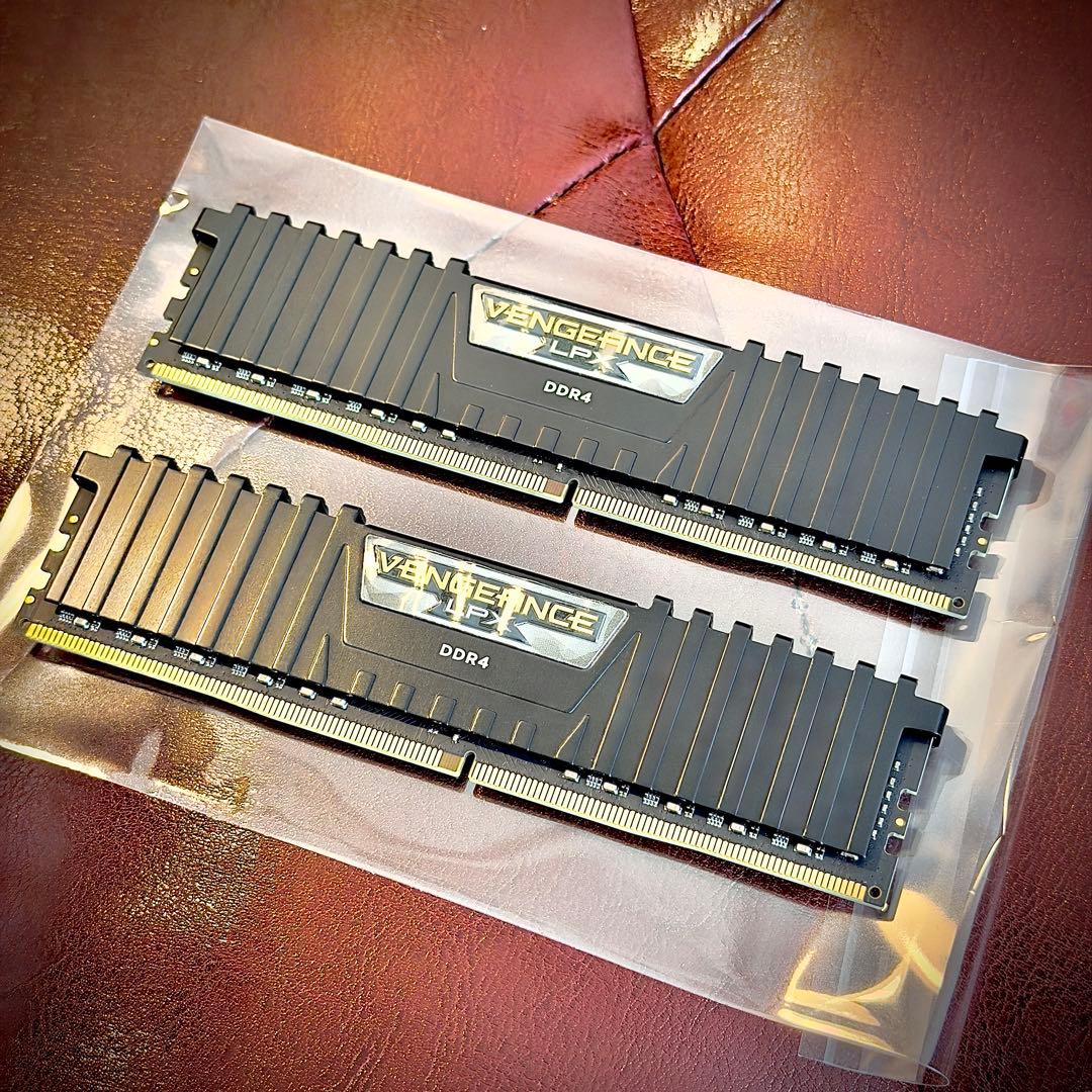メモリー CORSAIR DDR4-3200 CL16 64GB LPX CORSAIR Vengeance LPX 64GB (4 x 16GB) 288-Pin PC RAM DDR4 3200