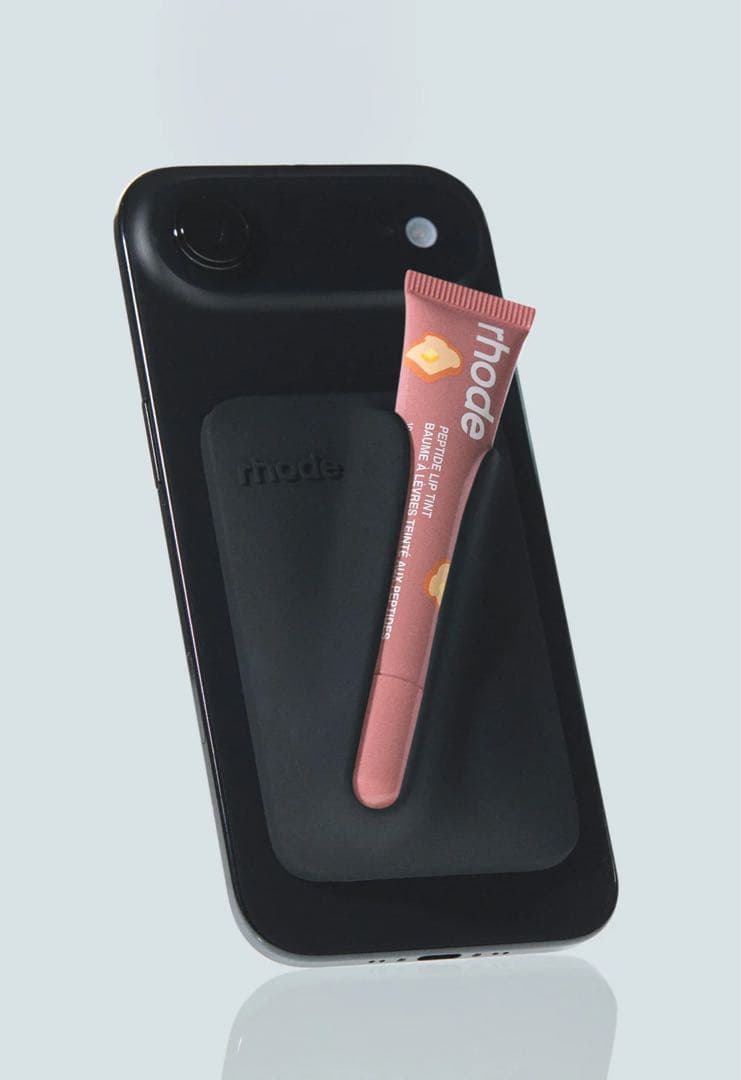 Miki snap-on lip case BLACK　Toast snap-on lip case | rhode skin