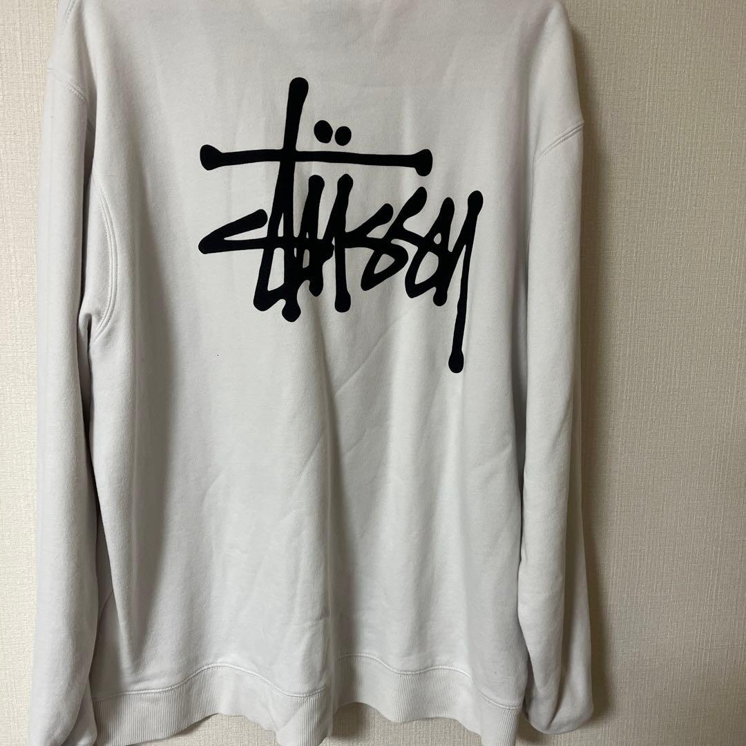 Stussy ホワイト クルーネック トレーナー L - メルカリ