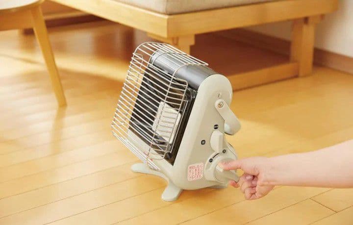 ■イワタニ【カセットガスストーブ マイ暖】CB-STV-MYD3《ほぼ新品》