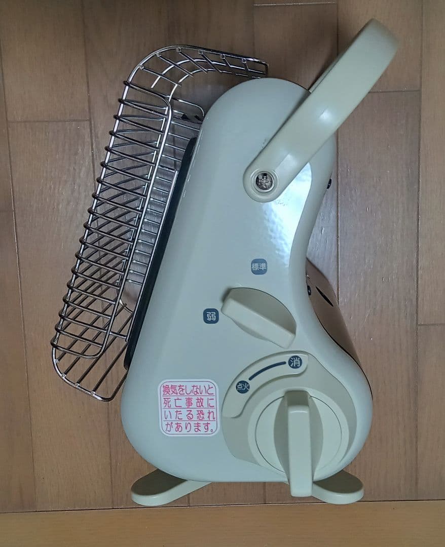 ■イワタニ【カセットガスストーブ マイ暖】CB-STV-MYD3《ほぼ新品》