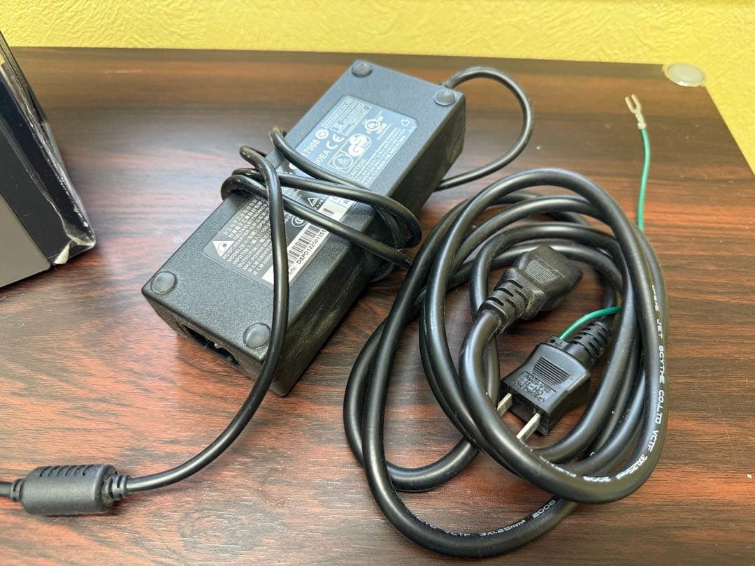 QNAP TS-269L (中小企業向け高性能 2 ベイ NAS サーバー)