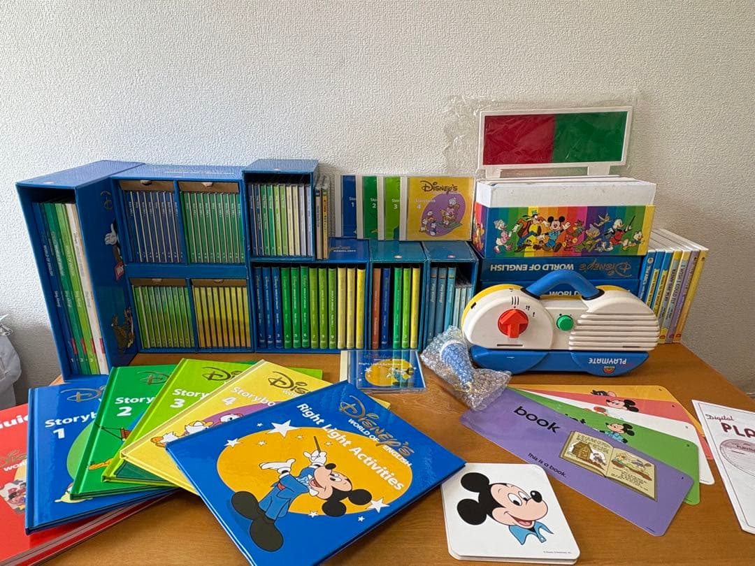 DWE【ディズニーズワールドオブイングリッシュ】セット - メルカリ