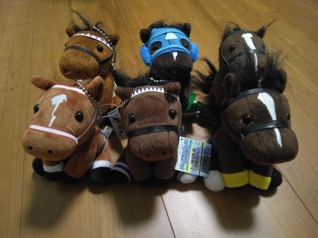 アイドルホースぬいぐるみセット アイドルホース（ボールチェーン付）サンデーレーシングセットおでかけ