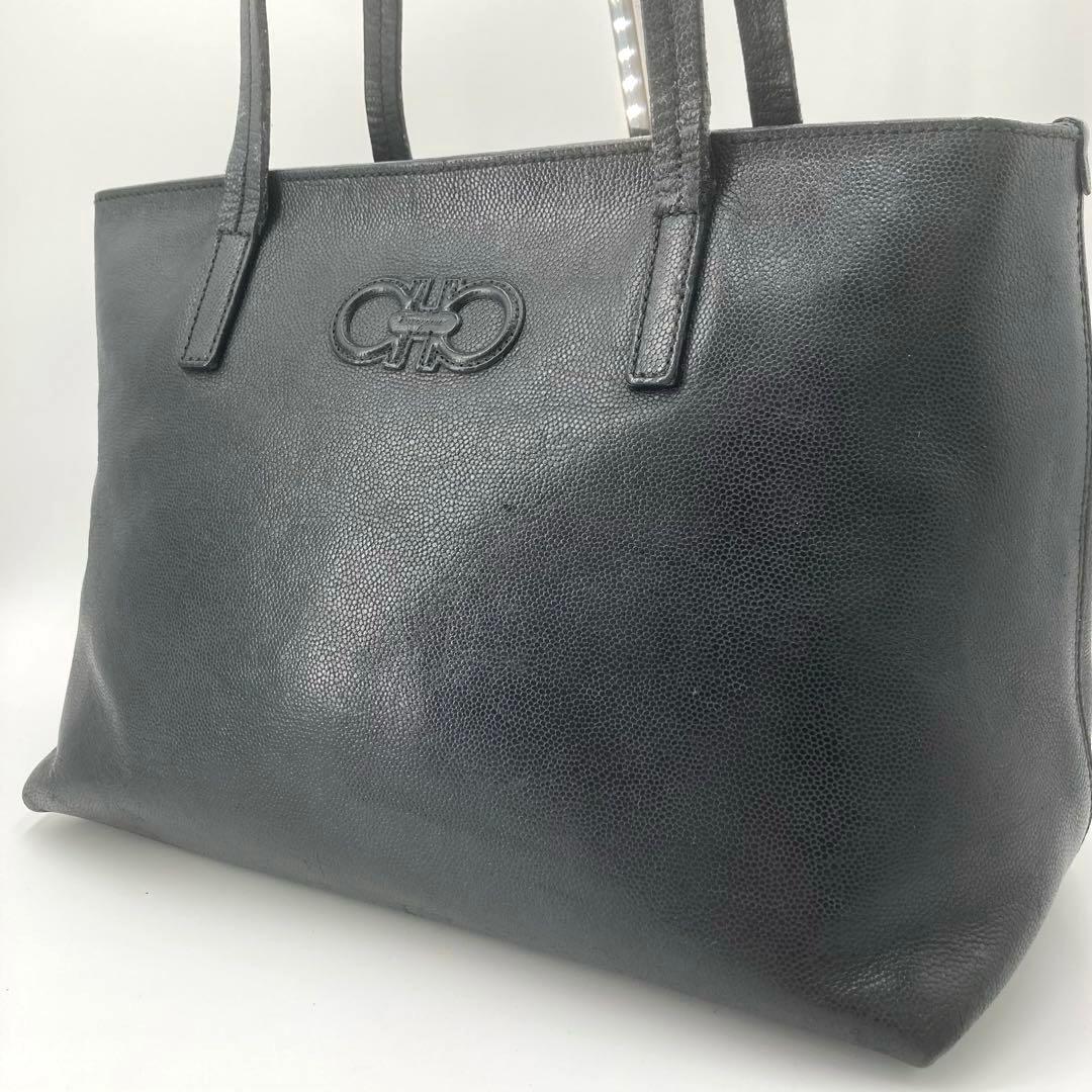 サルヴァトーレフェラガモ ダブルガンチーニ トートバッグ レザー