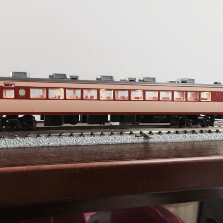 LED室内灯電球色810Ω確認用 LED電球 E26 60形相当 人感明暗センサー付 昼光色｜LDA8D-G R51 06