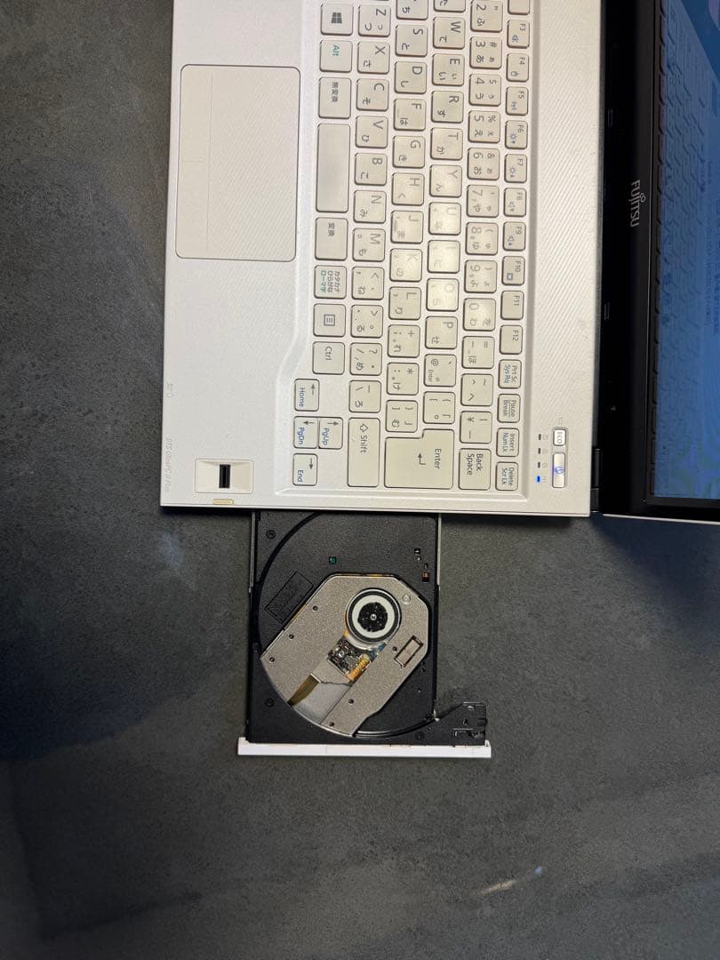 最安出品値下げ不可 FMV s54KW windows11 offce2021 - メルカリ