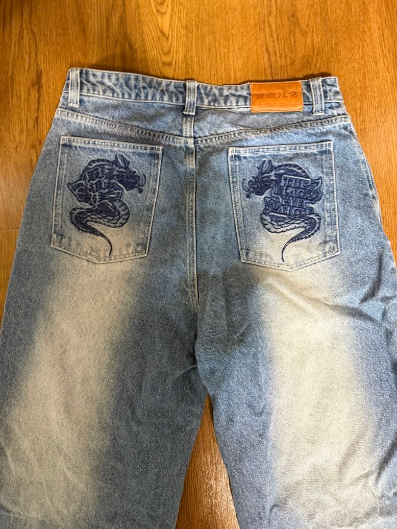 BLACKEYEPATCH スネーク刺繍 デニムパンツ 34 shopbring_1625k190004