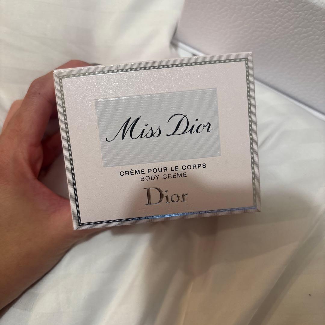ミスディオール　ボディクリーム150ml新品 Christian Dior（クリスチャン・ディオール） ディオール Dior ボディ