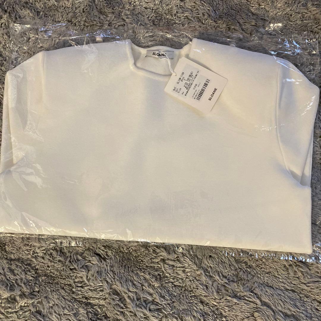 SLONE boutique310 肩で魅せるニット 佐藤佳菜子 白 - メルカリ