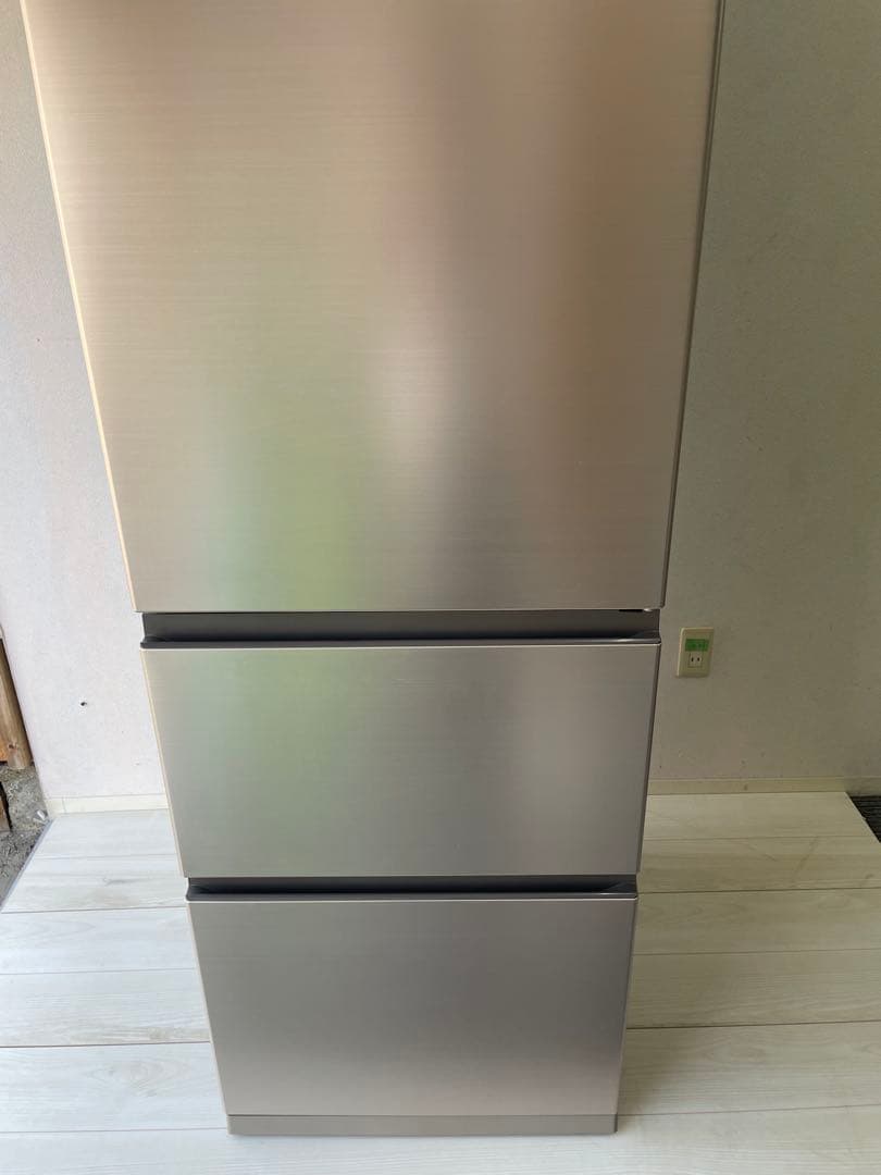 黒木さま　【HITACHI】2022年製 冷蔵庫 R-V38RV シルバー R-V38V ： 冷蔵庫 ： 日立の家電品