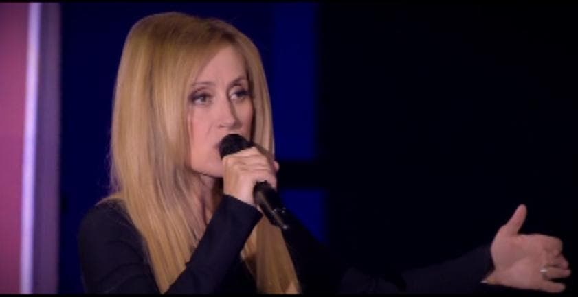 ララ・ファビアン素敵な魅力ライヴDVD-9P[Ma vie gdans la