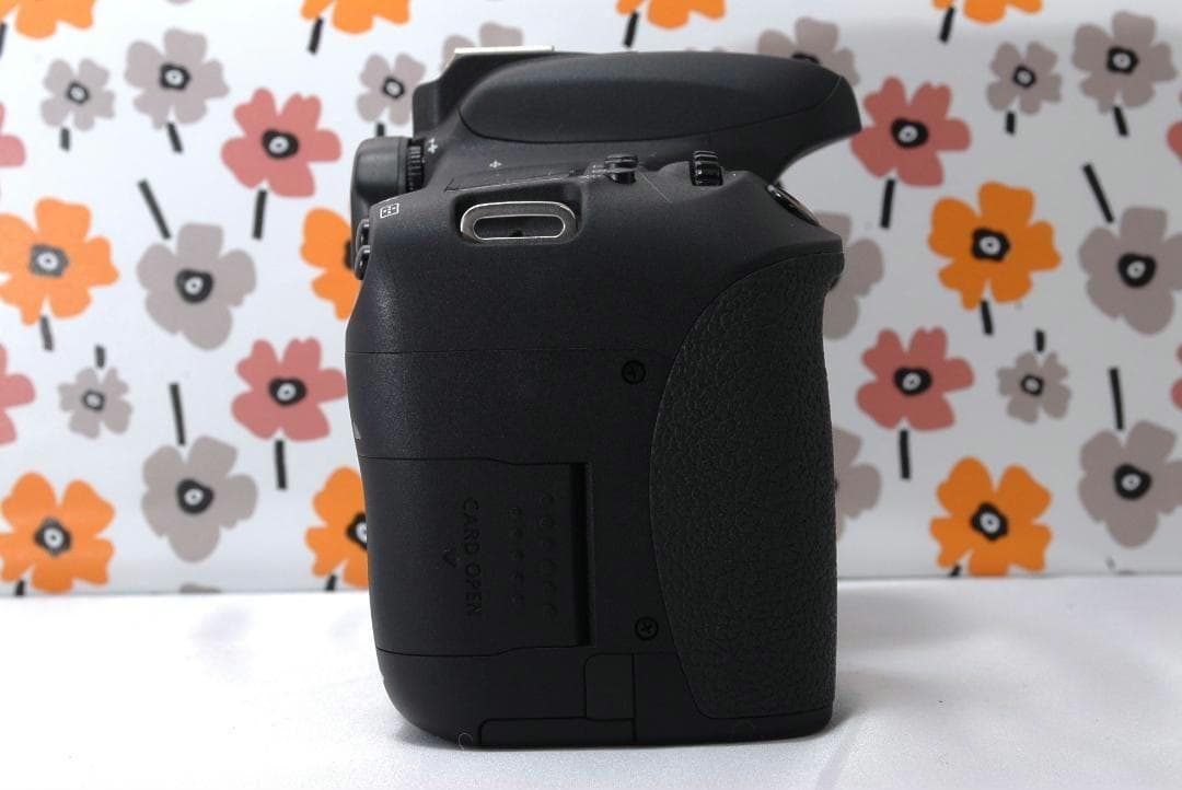 ❤Canon 8000D❤Wi-Fi搭載で簡単スマホ転送❤カメラバック付き❤