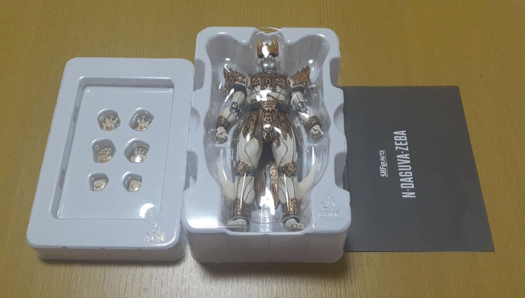 S.H.Figuarts (真骨彫製法) ン・ダグバ・ゼバ フィギュアーツ