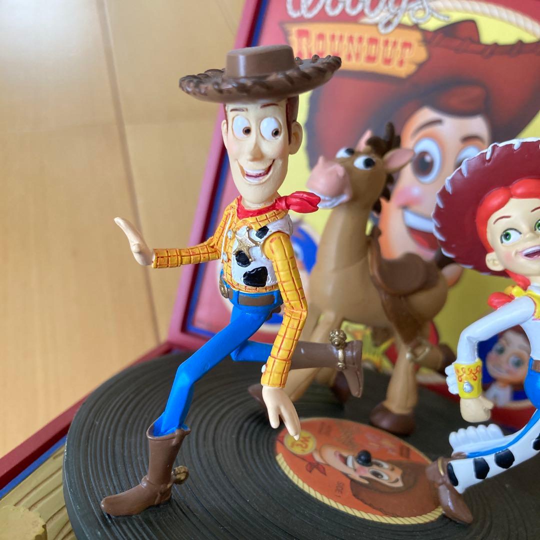 トイストーリーストーリーコレクション アクセサリー入れ ウッディの
