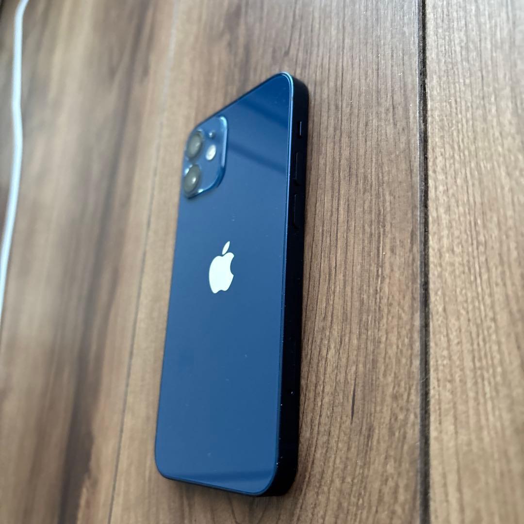 Apple iPhone 12 深い青 本体 - メルカリ